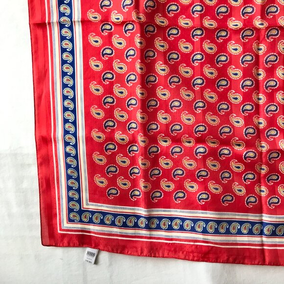 Vintage Italian Paisley Scarf Handkerchief Polyester Made Italy Red White Blue - Picture 7 of 11